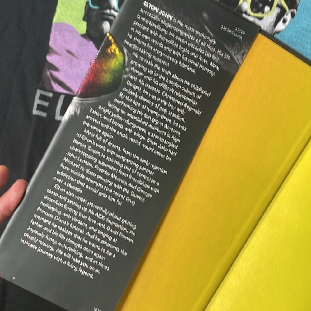 Elton John t shirt size medium / ME Elton John hard cover book - Picture 6 of 11
